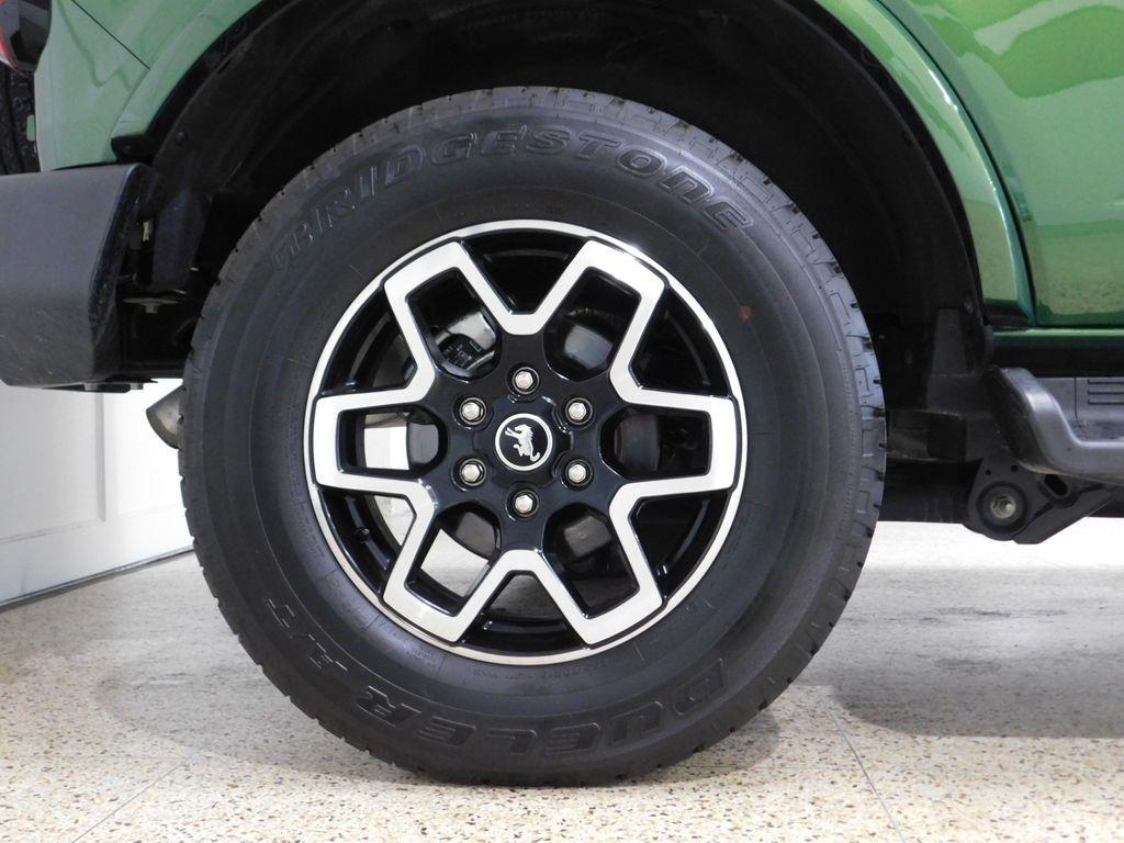 Ford Bronco Outer Banks 4-Door 2025