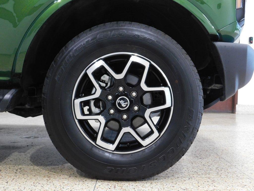 Ford Bronco Outer Banks 4-Door 2025
