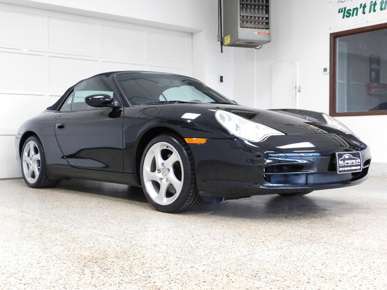 Porsche 911 Carrera Cabriolet 2004