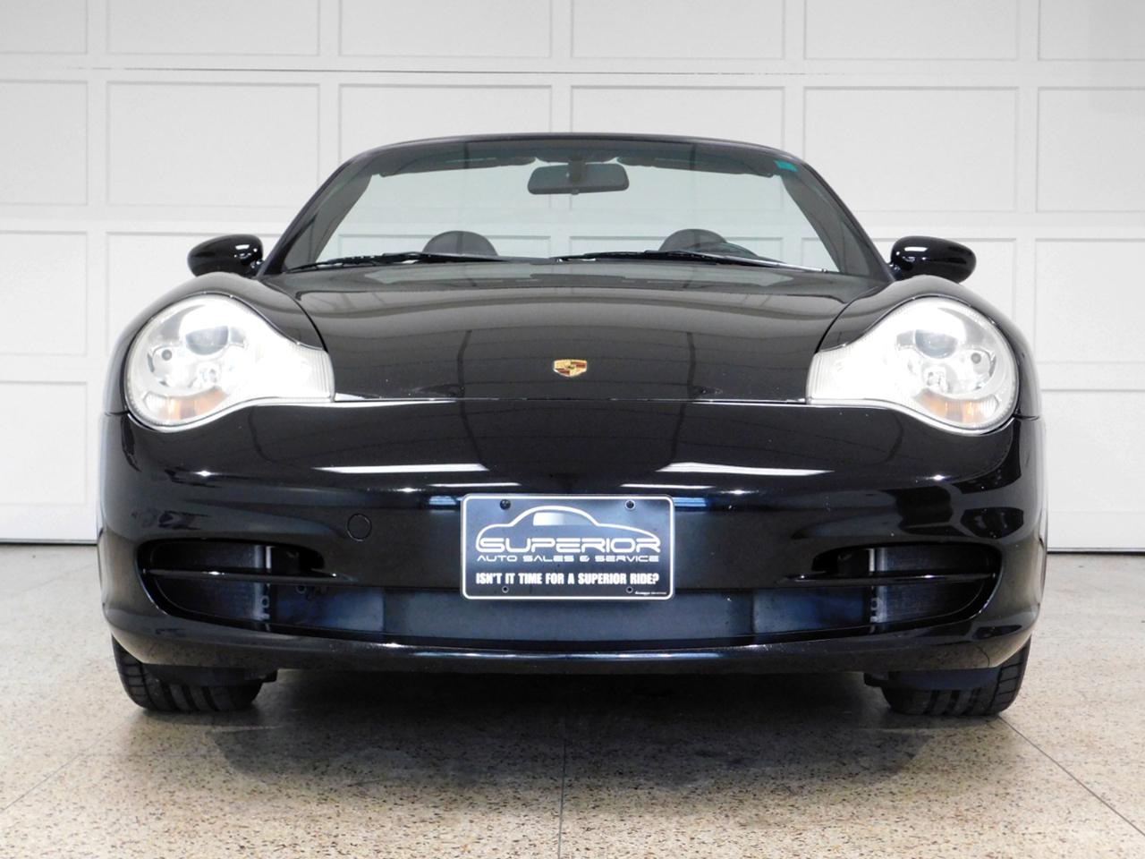 Porsche 911 Carrera Cabriolet 2004