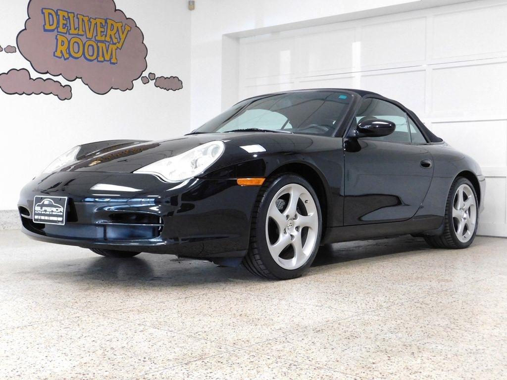 Porsche 911 Carrera Cabriolet 2004