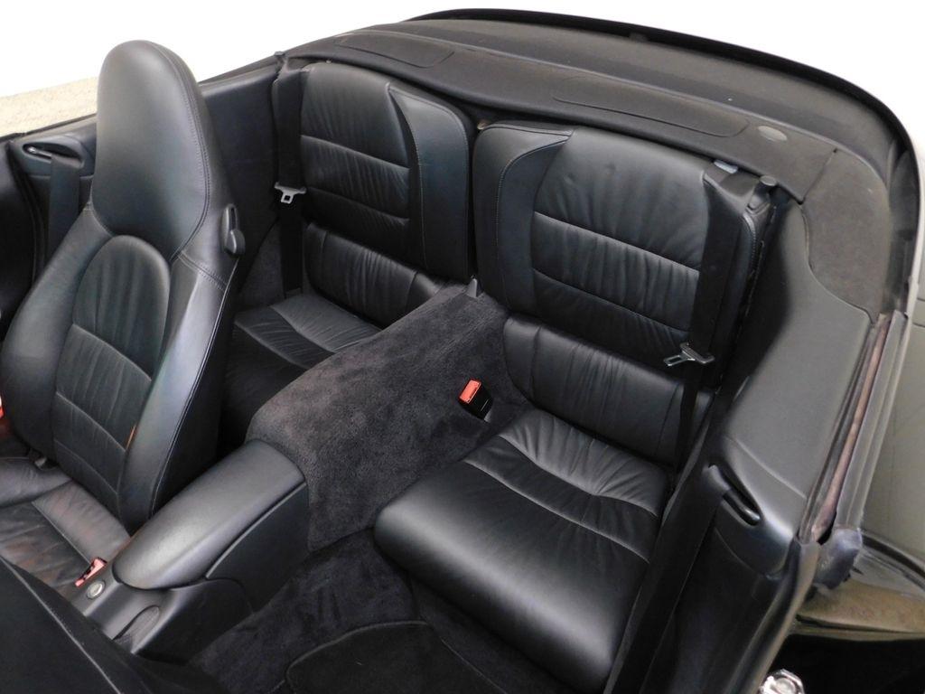 Porsche 911 Carrera Cabriolet 2004