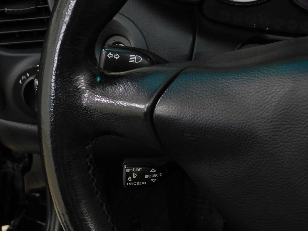 Porsche 911 Carrera Cabriolet 2004