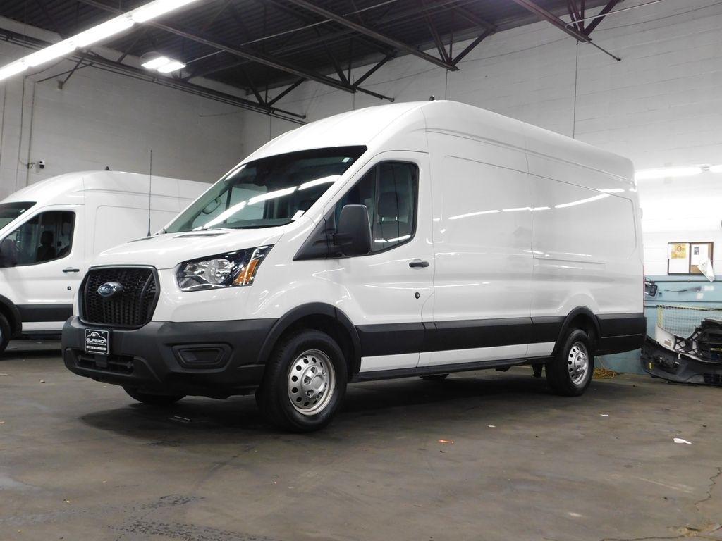 Ford Transit 250 Van High Roof w/Sliding Pass. 148-in. WB EL 2023