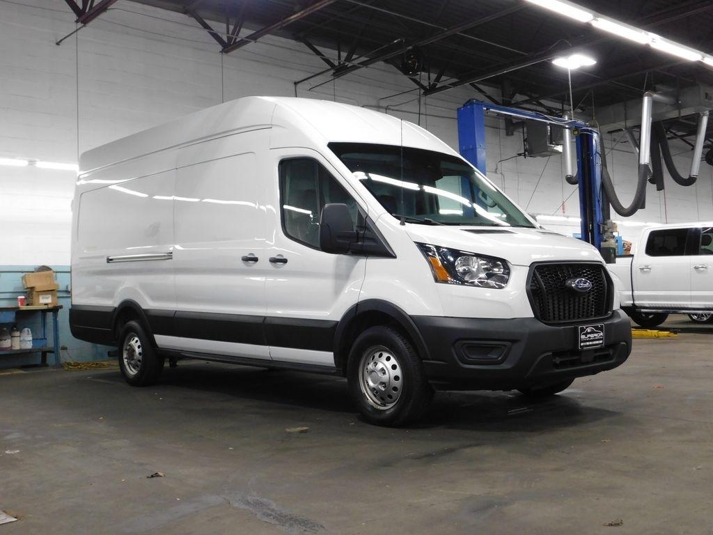Ford Transit 250 Van High Roof w/Sliding Pass. 148-in. WB EL 2023