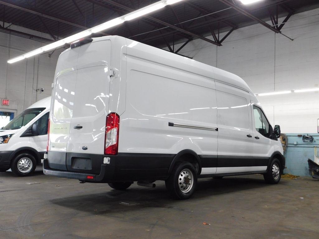 Ford Transit 250 Van High Roof w/Sliding Pass. 148-in. WB EL 2023