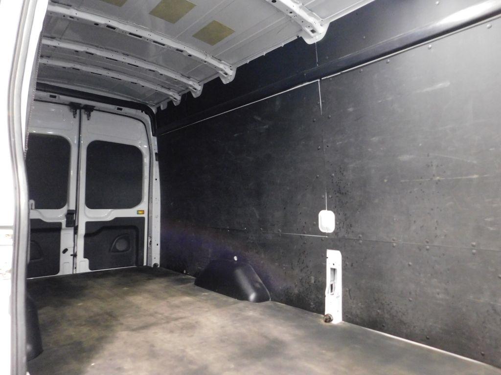 Ford Transit 250 Van High Roof w/Sliding Pass. 148-in. WB EL 2023