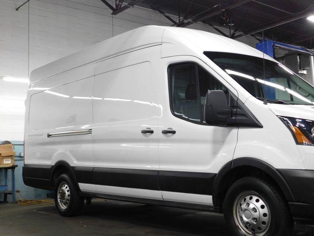 Ford Transit 250 Van High Roof w/Sliding Pass. 148-in. WB EL 2023
