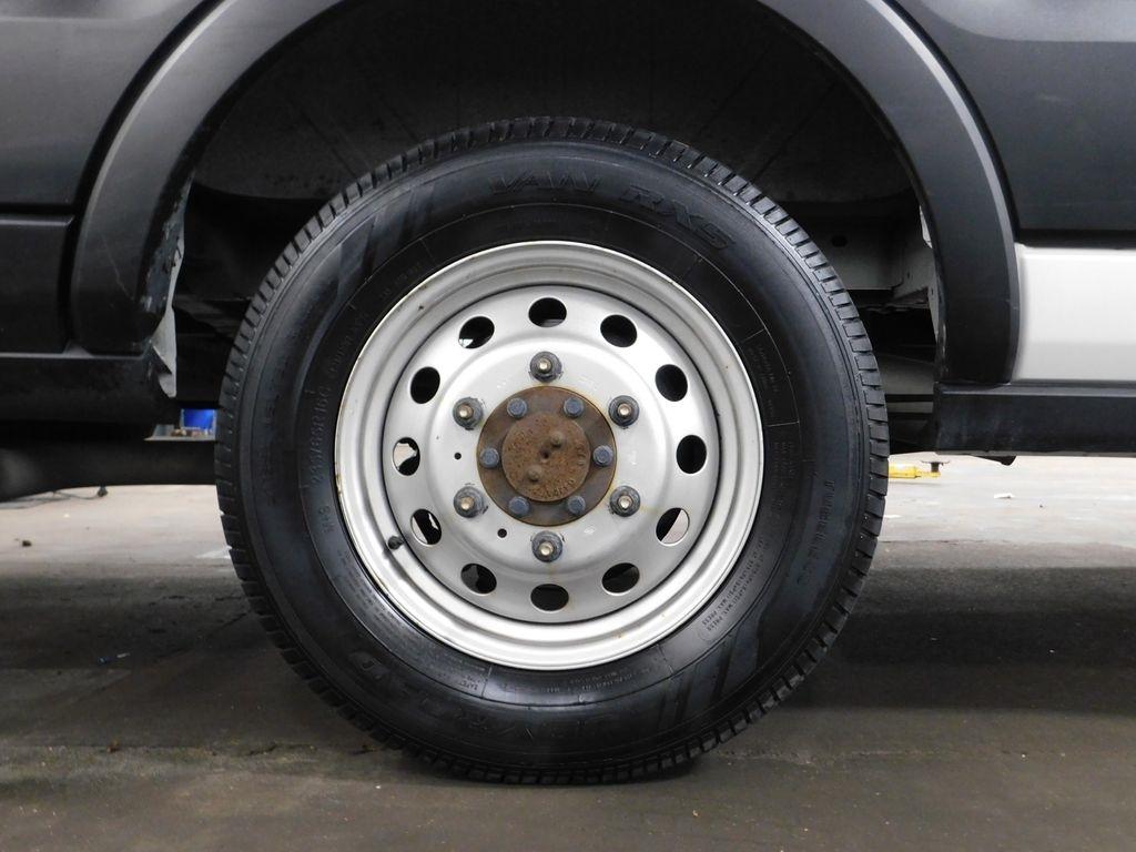 Ford Transit 250 Van High Roof w/Sliding Pass. 148-in. WB EL 2023
