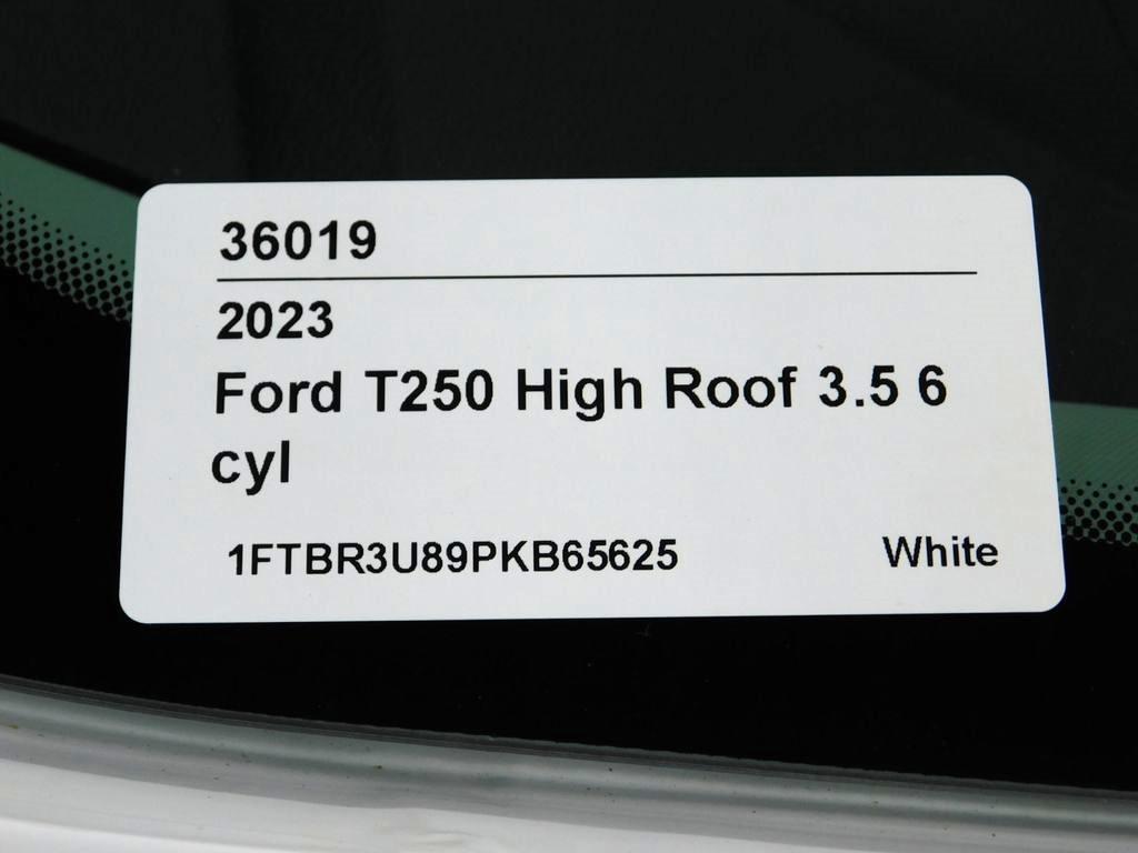 Ford Transit 250 Van High Roof w/Sliding Pass. 148-in. WB EL 2023