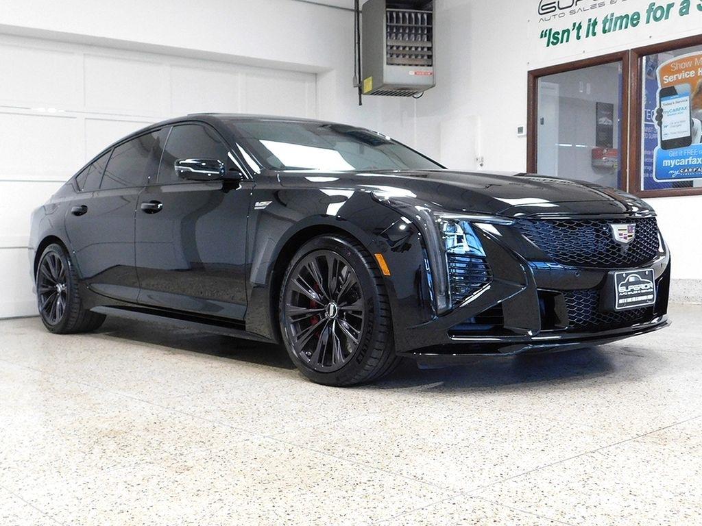 Cadillac CT5-V Blackwing Base 2025