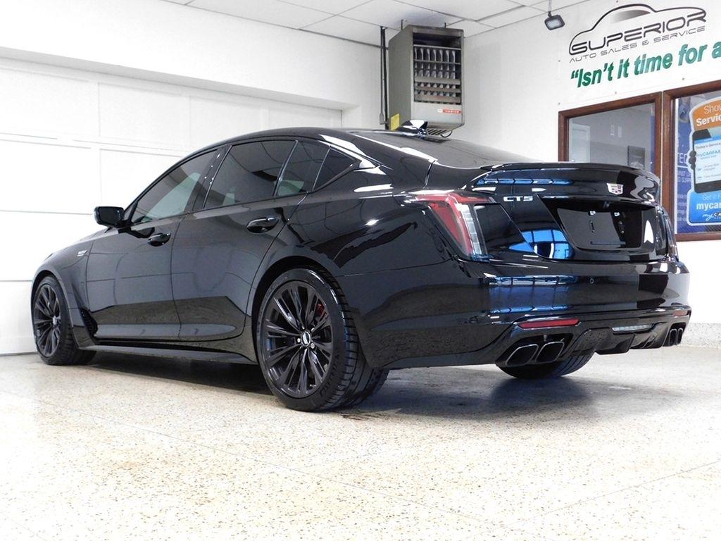 Cadillac CT5-V Blackwing Base 2025
