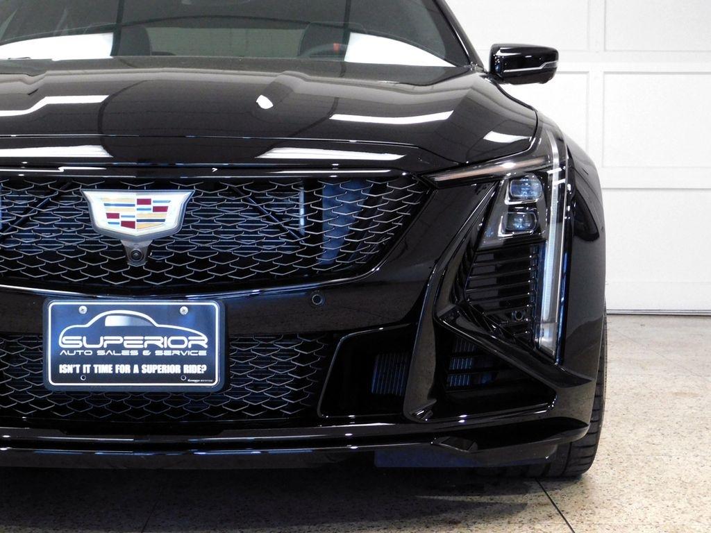 Cadillac CT5-V Blackwing Base 2025