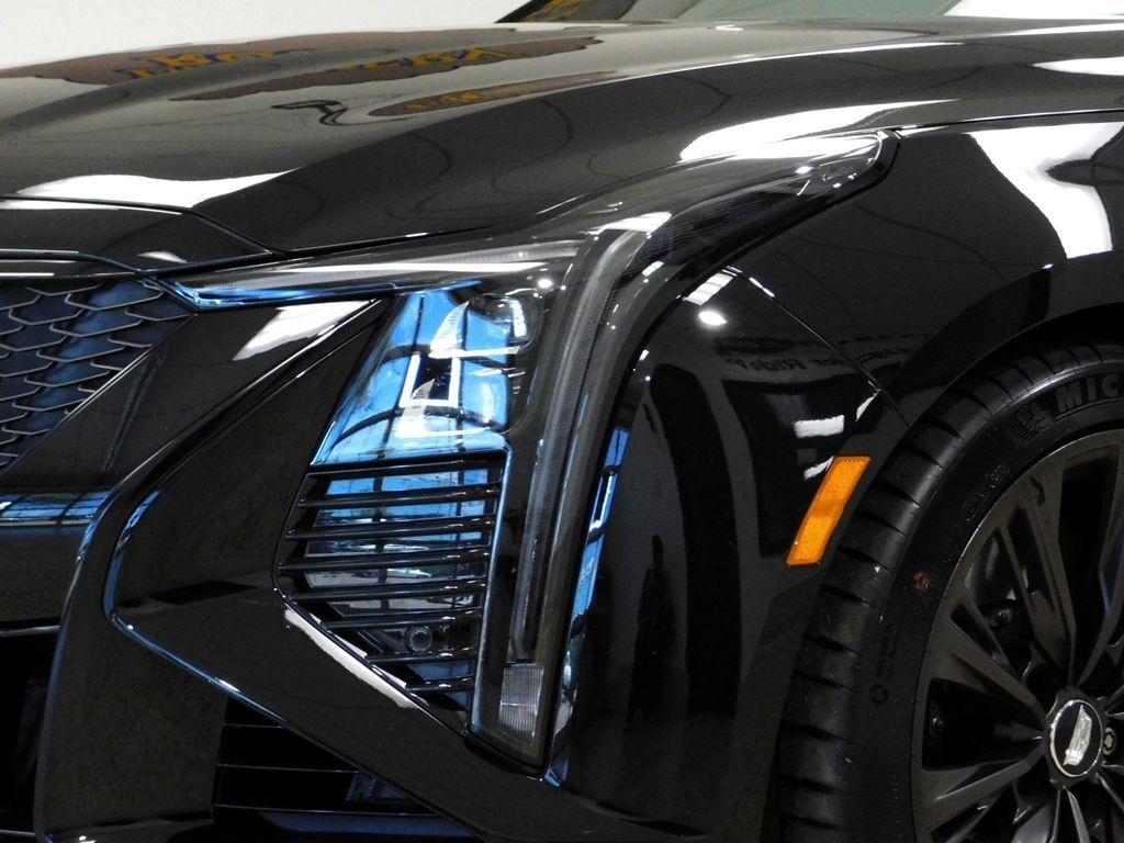 Cadillac CT5-V Blackwing Base 2025