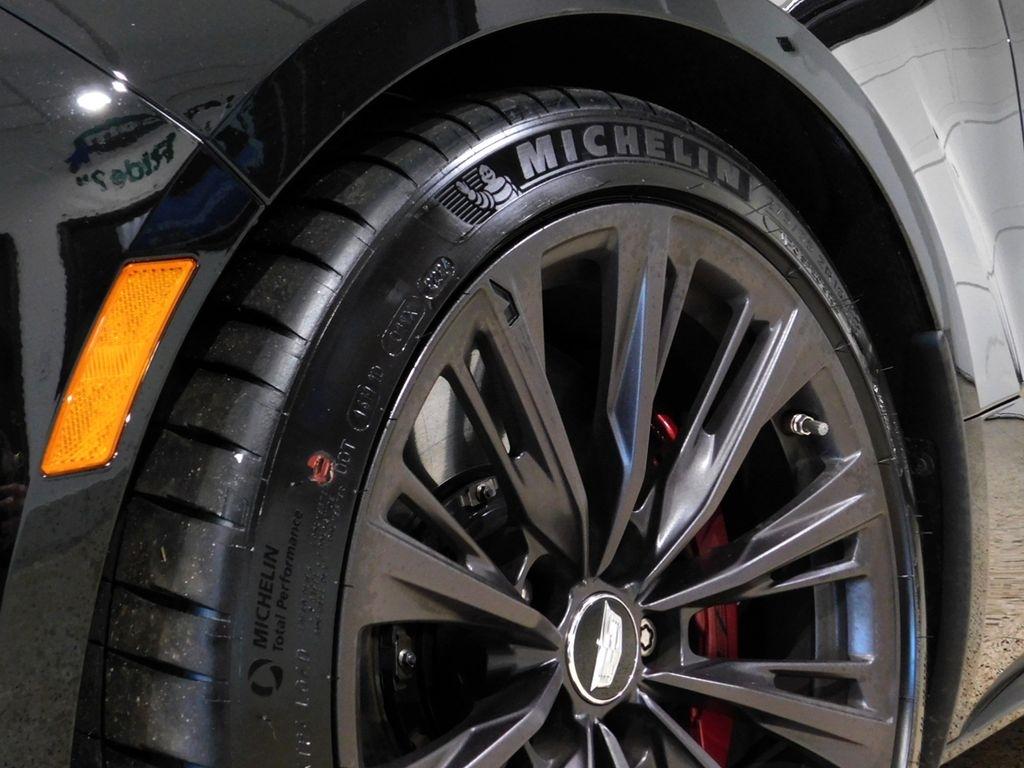 Cadillac CT5-V Blackwing Base 2025