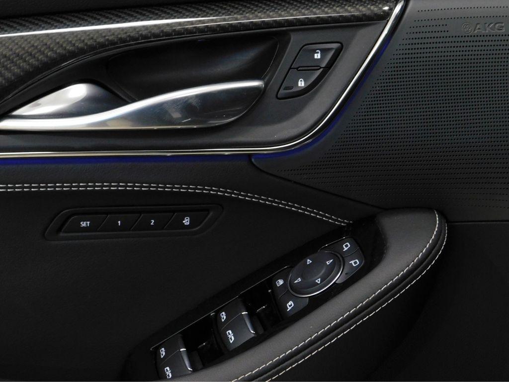 Cadillac CT5-V Blackwing Base 2025
