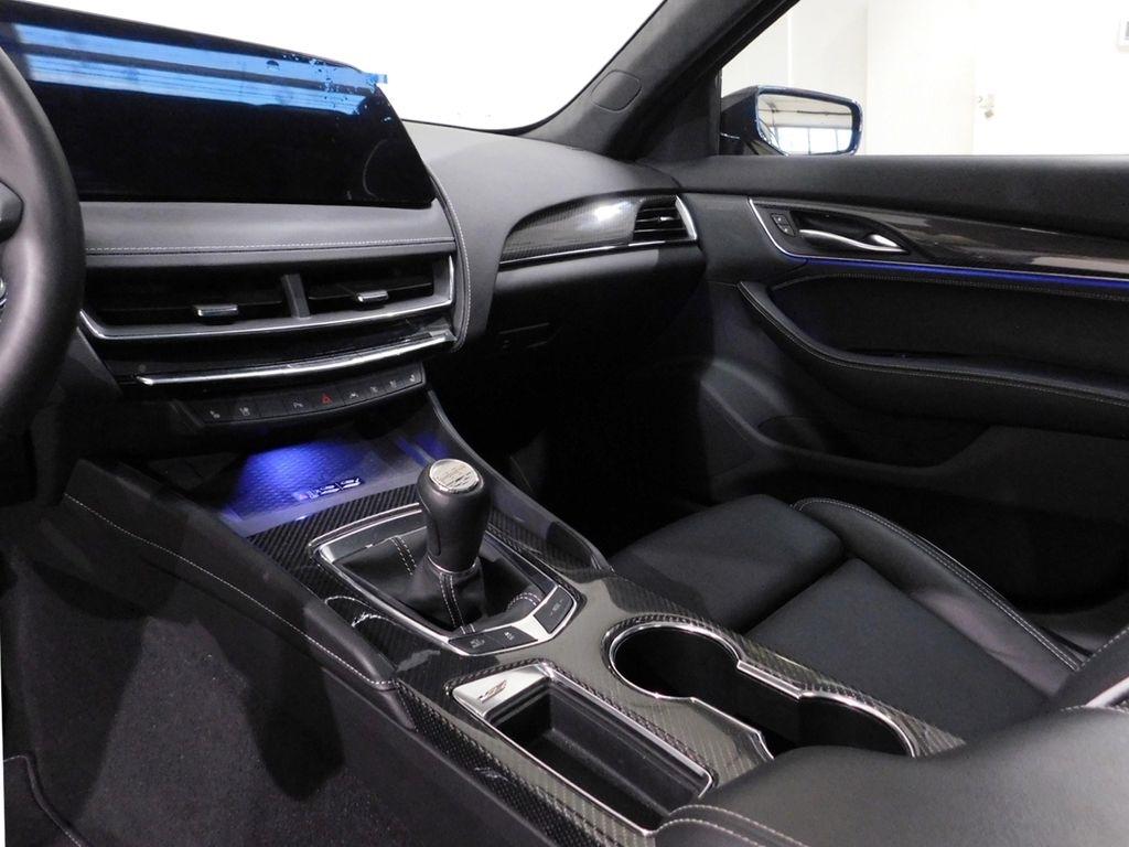 Cadillac CT5-V Blackwing Base 2025