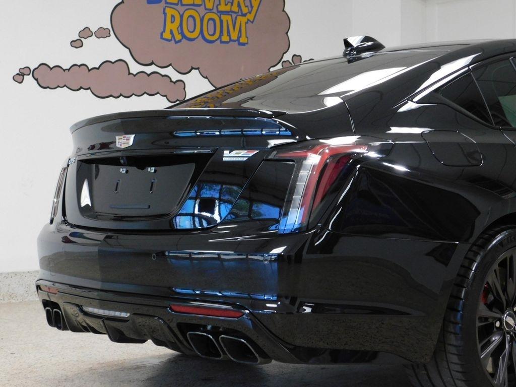 Cadillac CT5-V Blackwing Base 2025