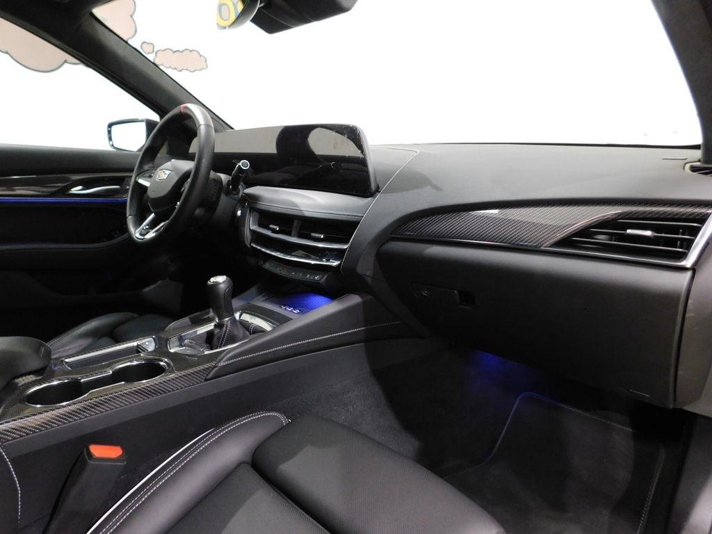 Cadillac CT5-V Blackwing Base 2025