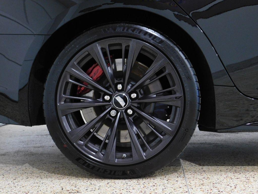 Cadillac CT5-V Blackwing Base 2025
