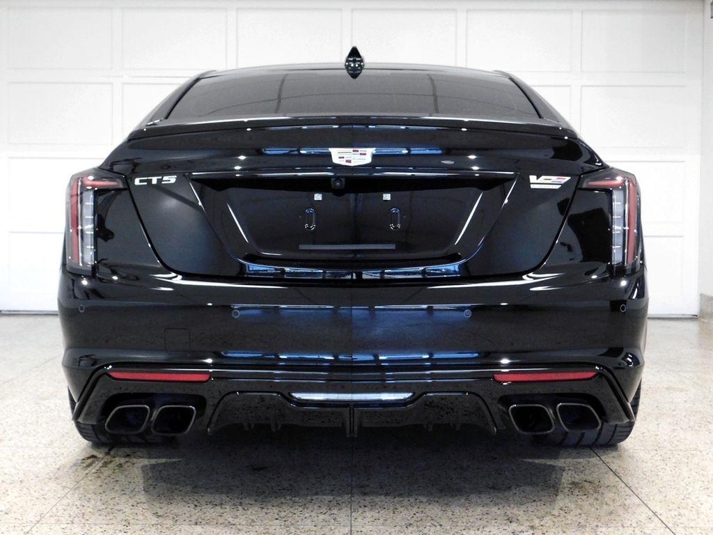 Cadillac CT5-V Blackwing Base 2025