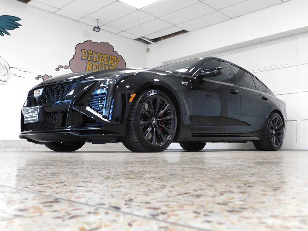 Cadillac CT5-V Blackwing Base 2025