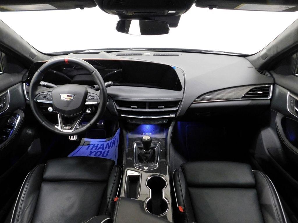 Cadillac CT5-V Blackwing Base 2025
