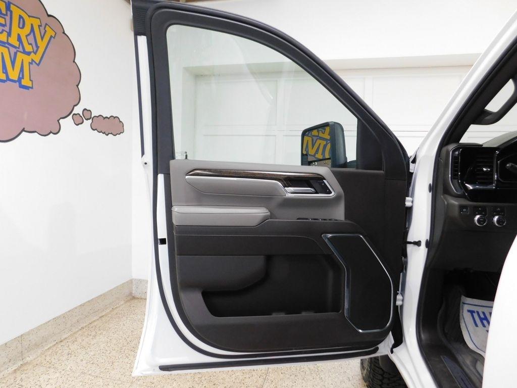 GMC Sierra 2500HD SLE Crew Cab 4WD 2024