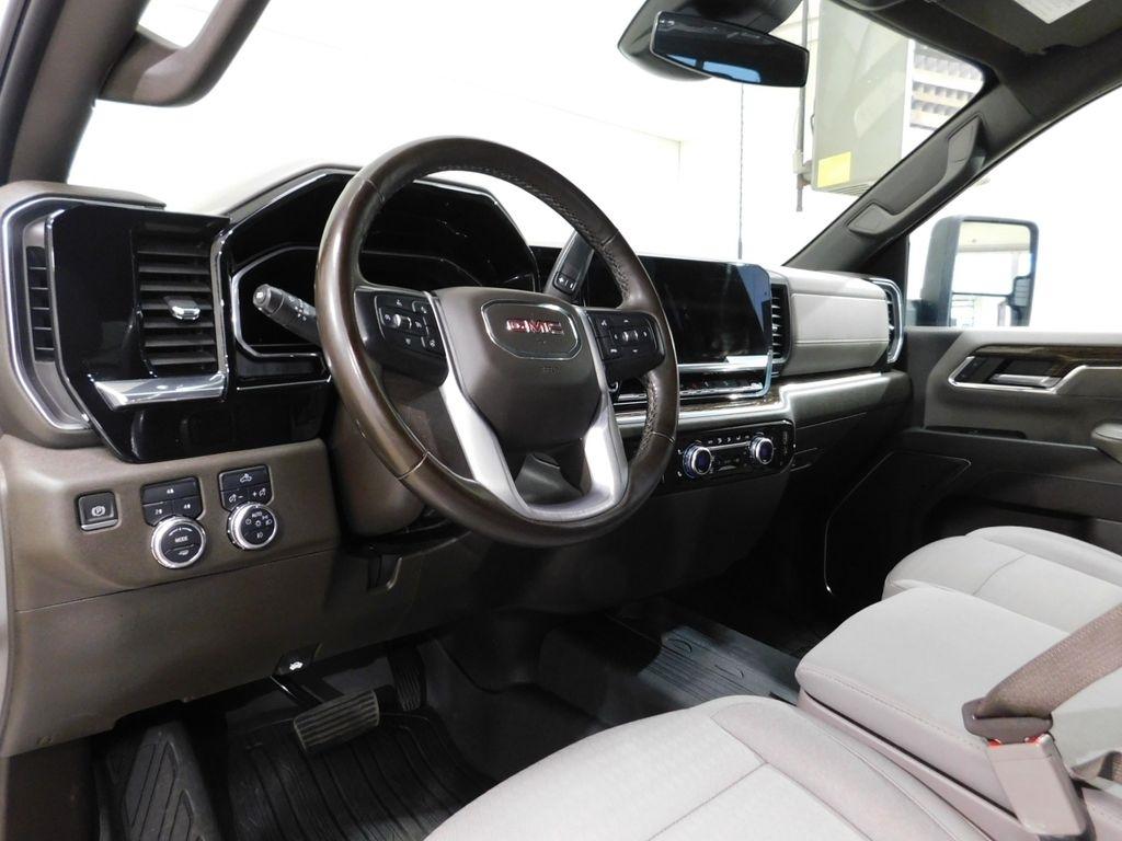 GMC Sierra 2500HD SLE Crew Cab 4WD 2024