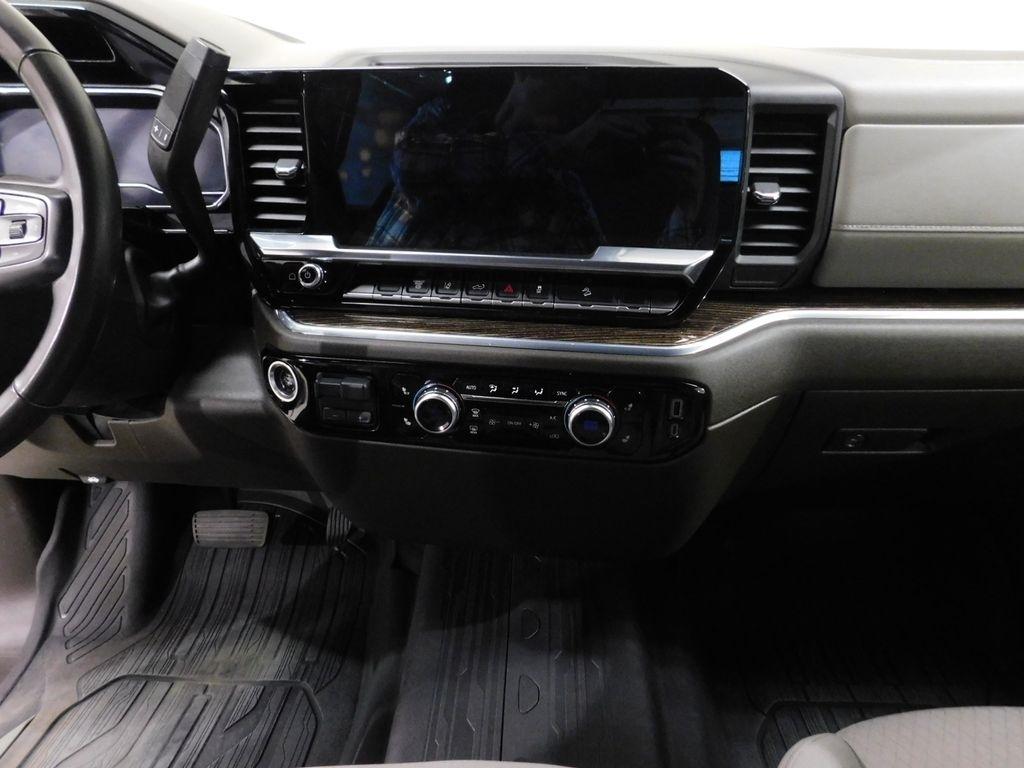 GMC Sierra 2500HD SLE Crew Cab 4WD 2024