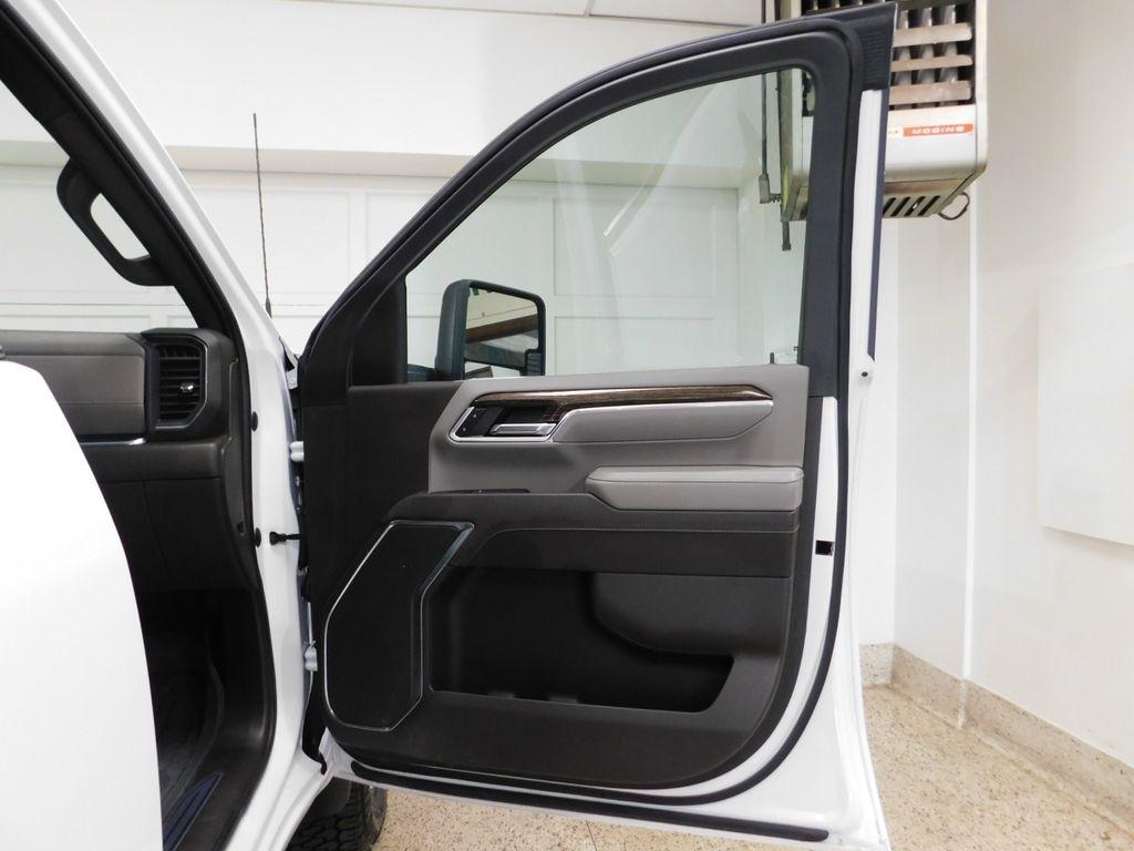 GMC Sierra 2500HD SLE Crew Cab 4WD 2024