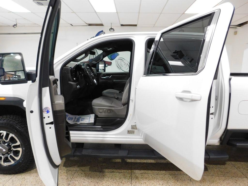 GMC Sierra 2500HD SLE Crew Cab 4WD 2024