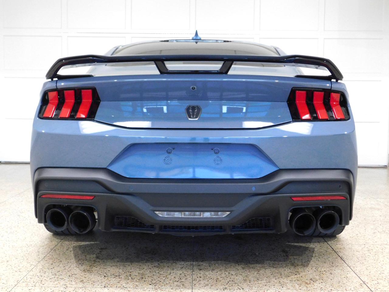 Ford Mustang Dark Horse 2024