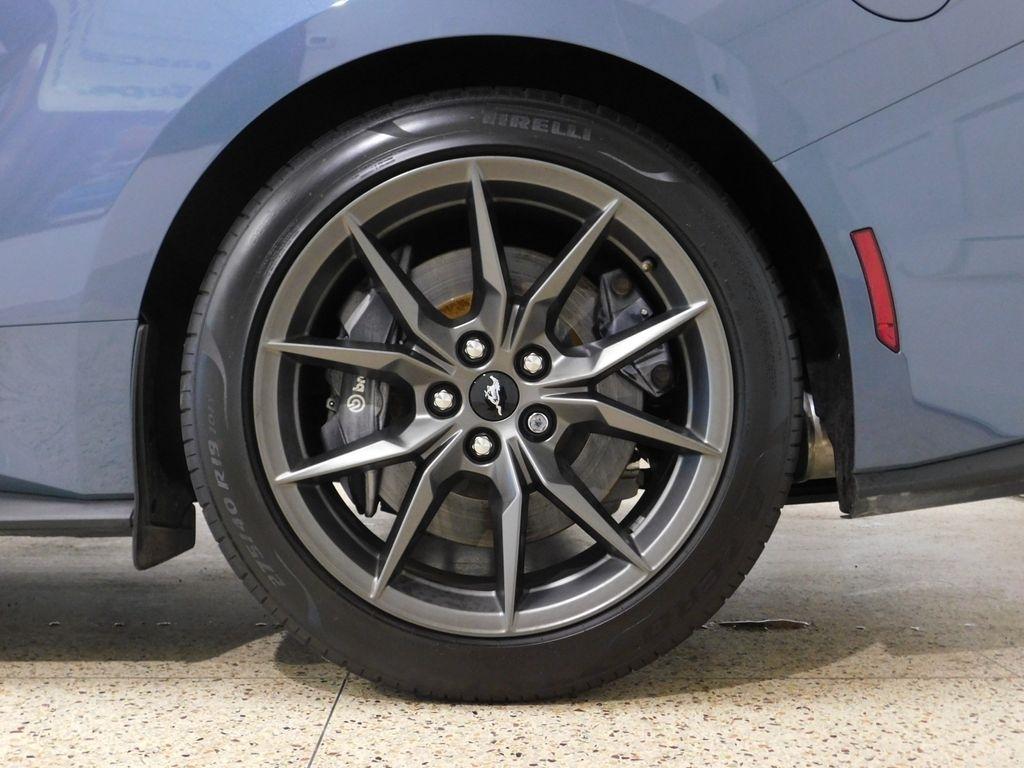 Ford Mustang Dark Horse 2024