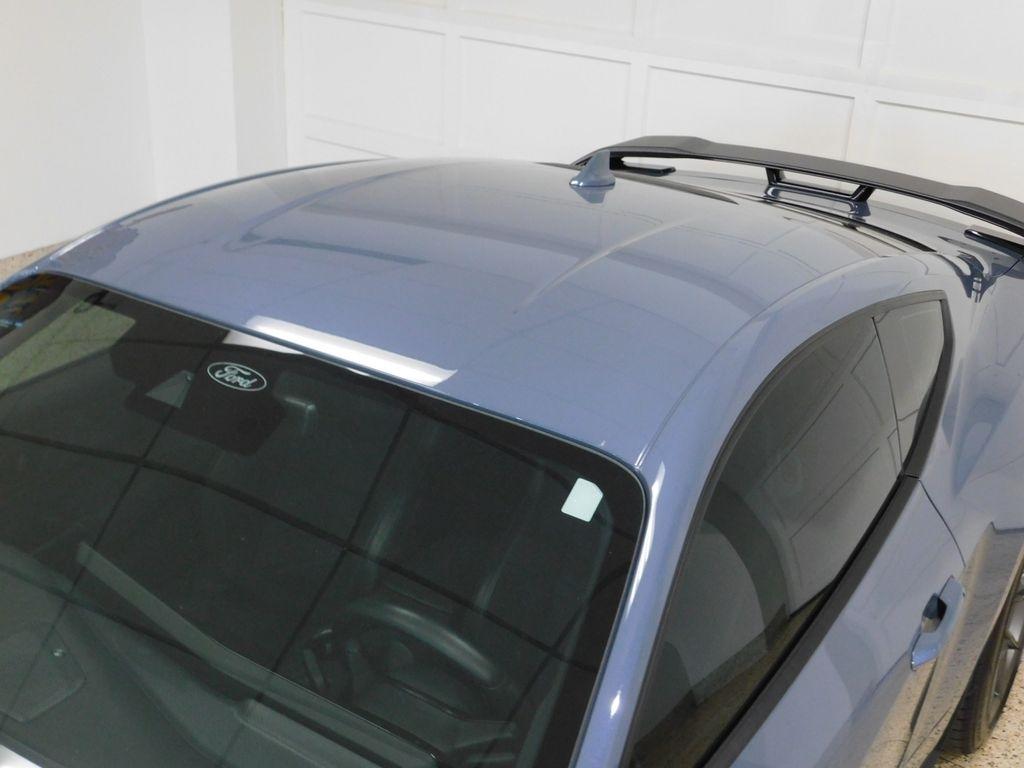 Ford Mustang Dark Horse 2024
