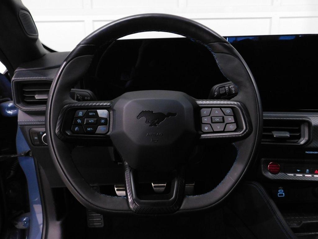 Ford Mustang Dark Horse 2024