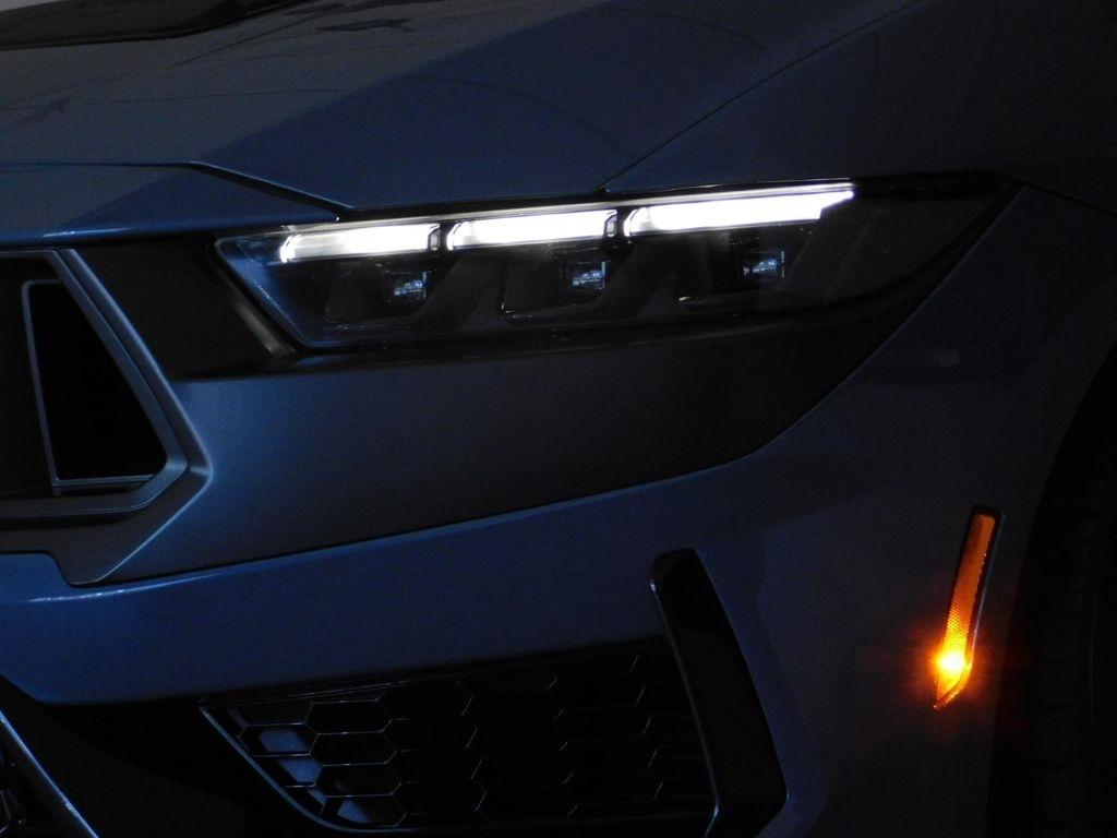 Ford Mustang Dark Horse 2024