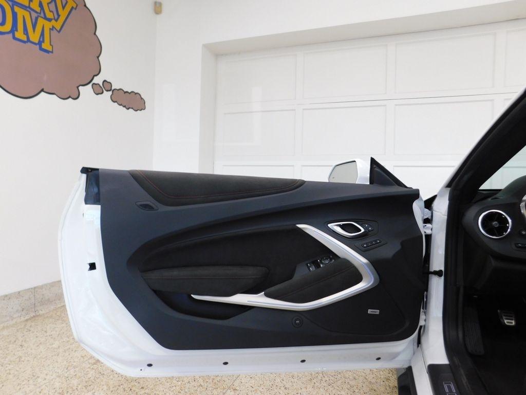 Chevrolet Camaro ZL1 Convertible 6M 2024