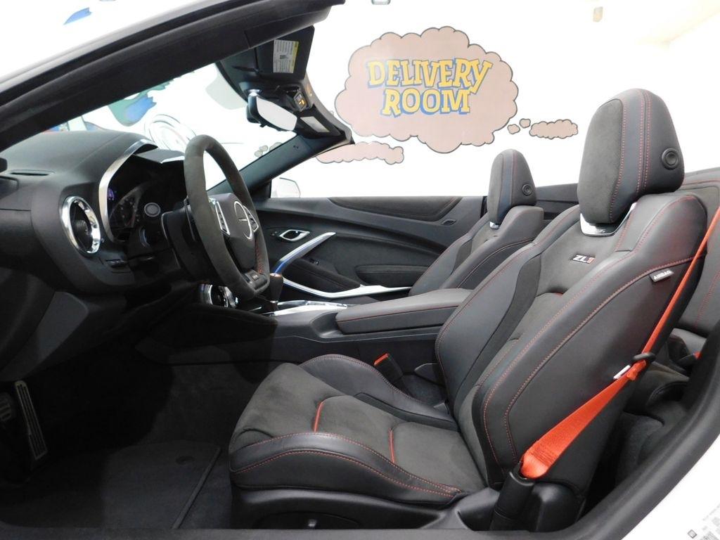 Chevrolet Camaro ZL1 Convertible 6M 2024