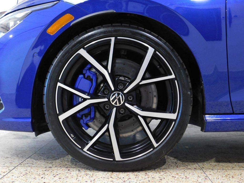 Volkswagen Golf R Base 2024