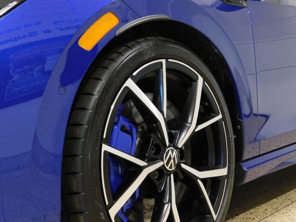 Volkswagen Golf R Base 2024