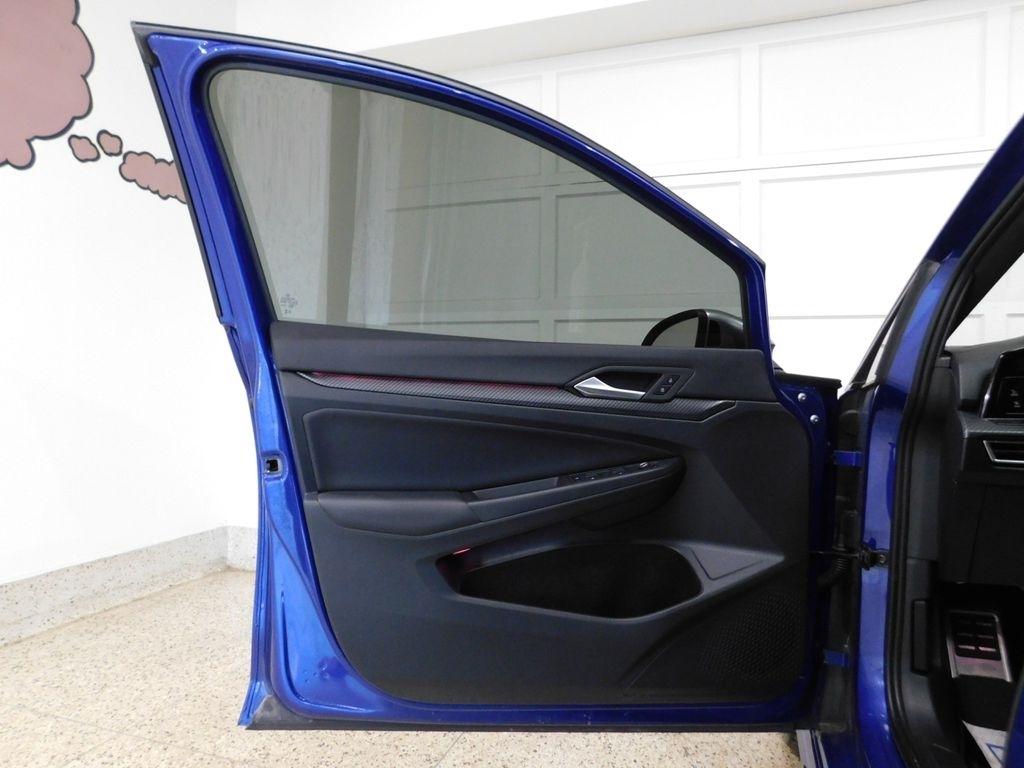 Volkswagen Golf R Base 2024