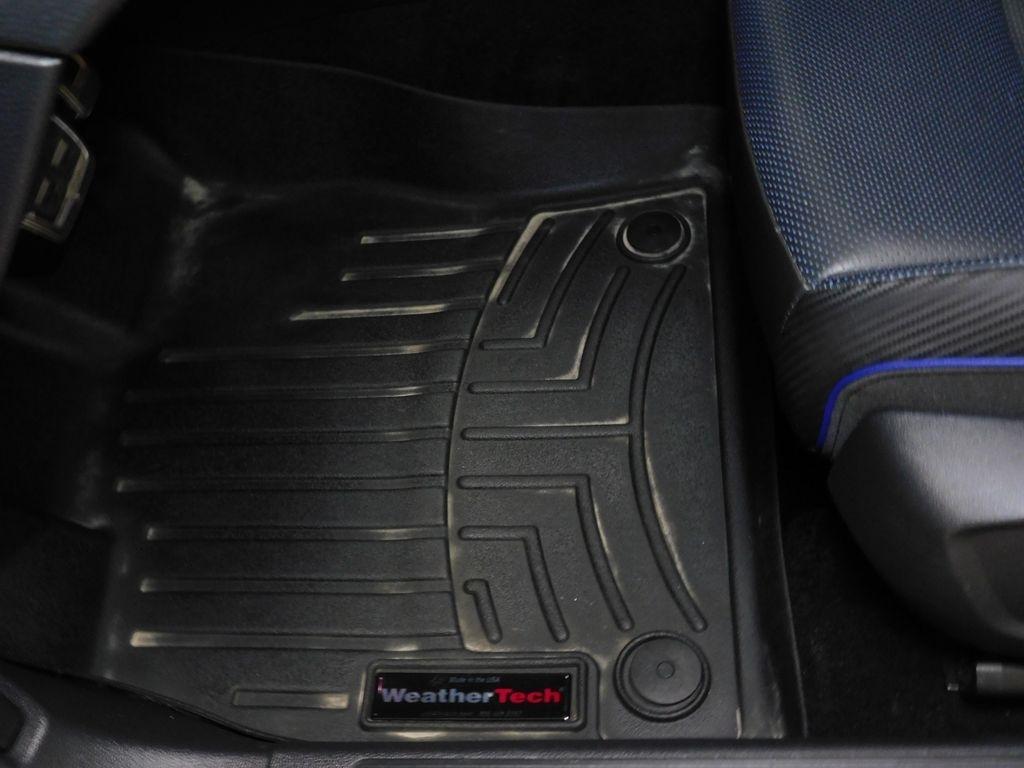 Volkswagen Golf R Base 2024