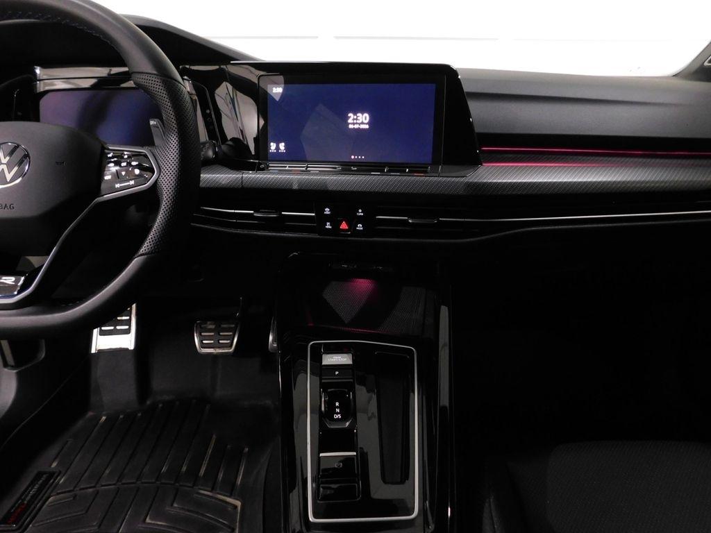 Volkswagen Golf R Base 2024