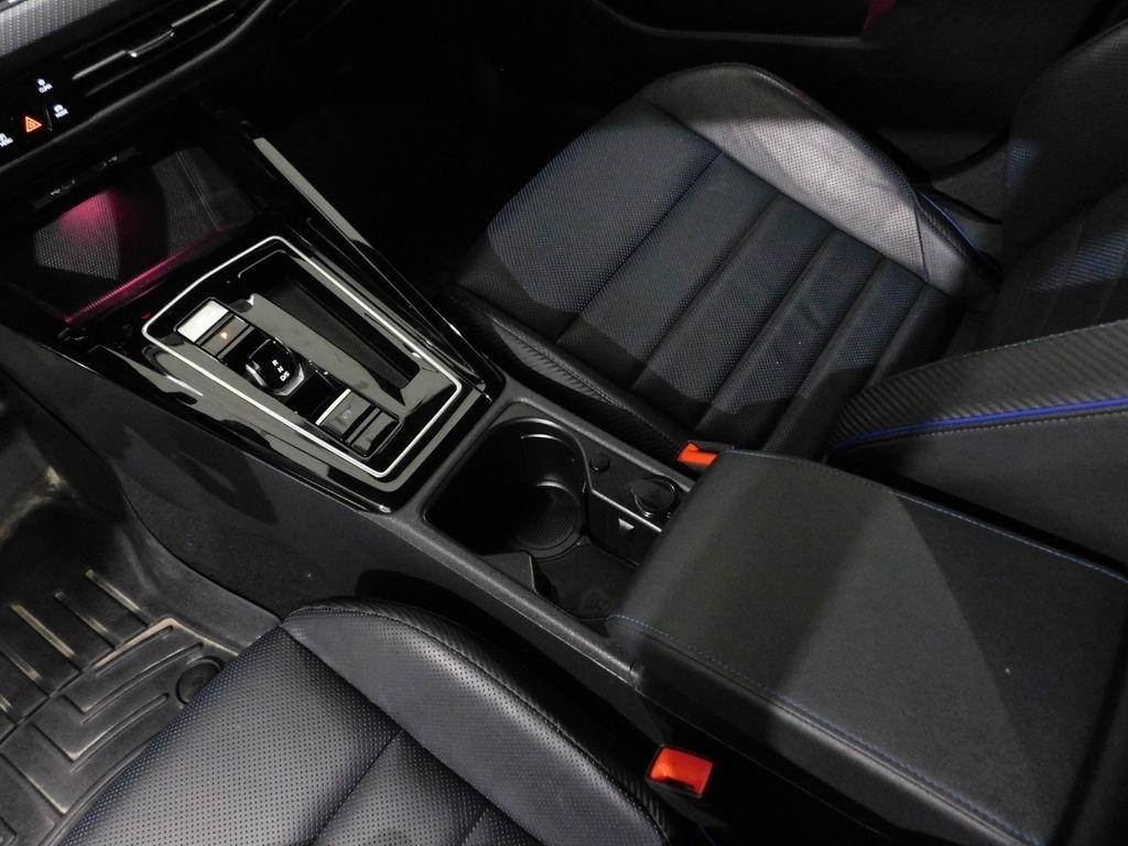 Volkswagen Golf R Base 2024