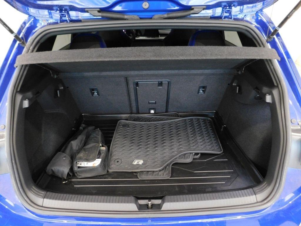 Volkswagen Golf R Base 2024
