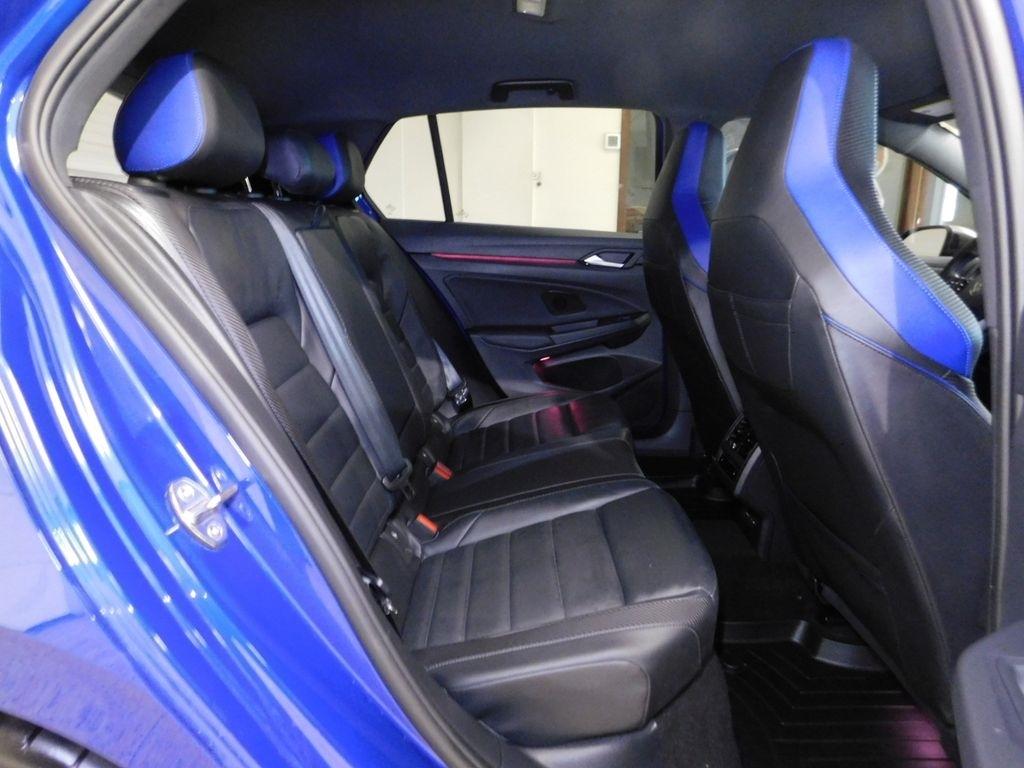 Volkswagen Golf R Base 2024