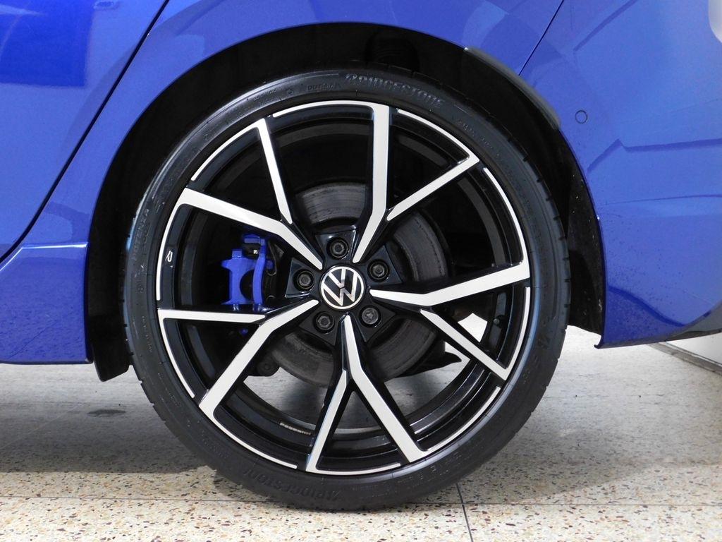 Volkswagen Golf R Base 2024
