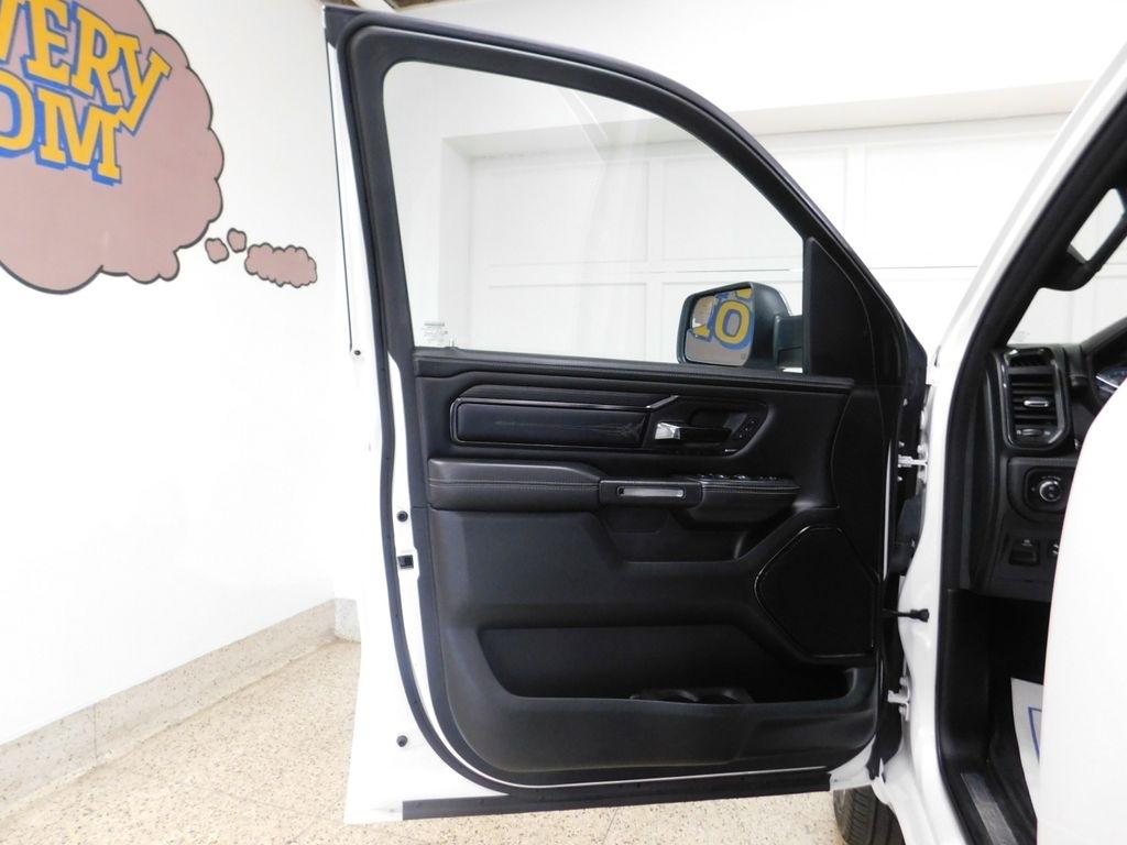 RAM 1500 Limited Crew Cab SWB 4WD 2022