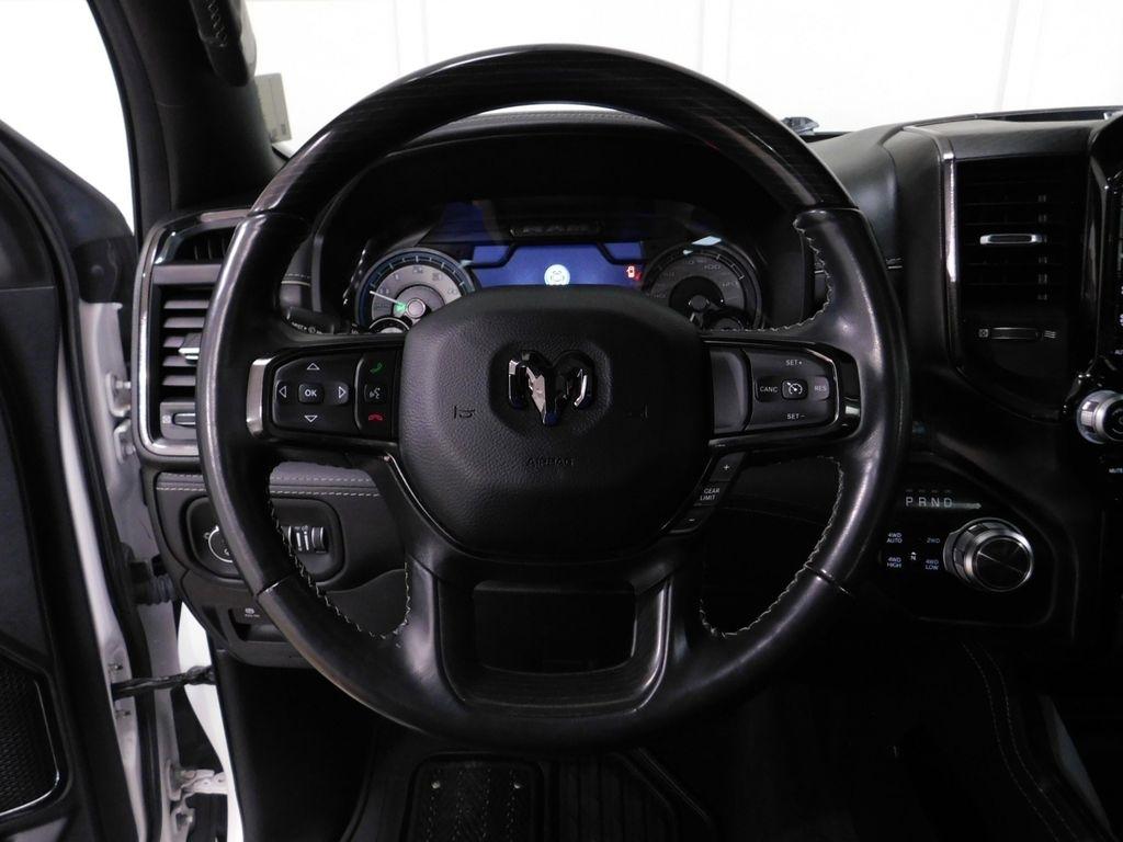 RAM 1500 Limited Crew Cab SWB 4WD 2022